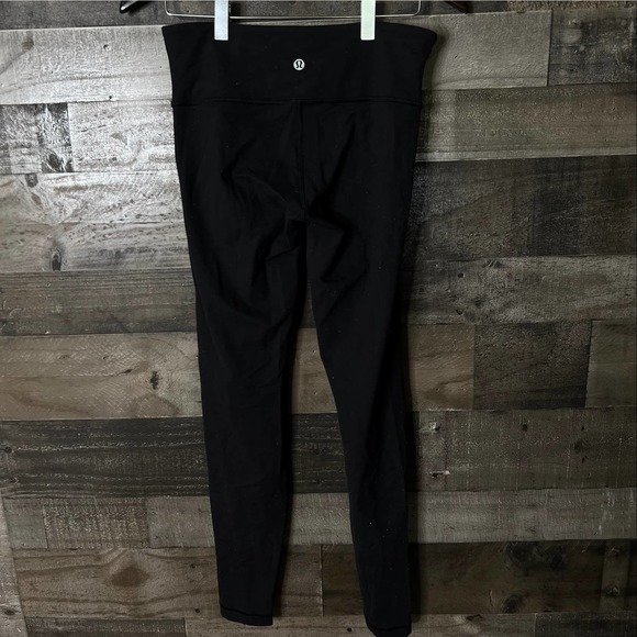 SOLD Lululemon Wunder Under Leggings 6 - Picture 4 of 4